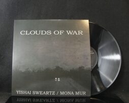 YISHAI SWEARTZ / MONA MUR - Clouds of War